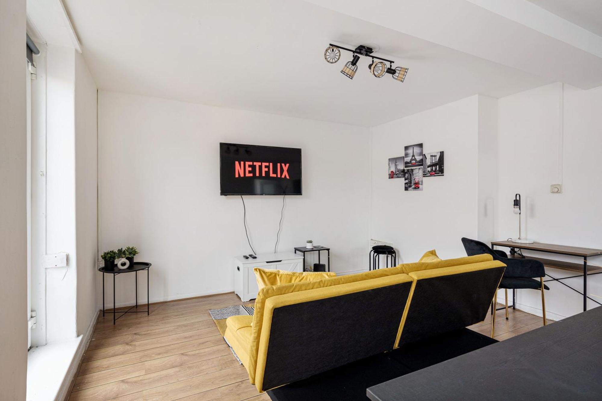 Sleek Shoreditch Hideout - 2 Bed Gem With Balcony In Central Londýn Exteriér fotografie