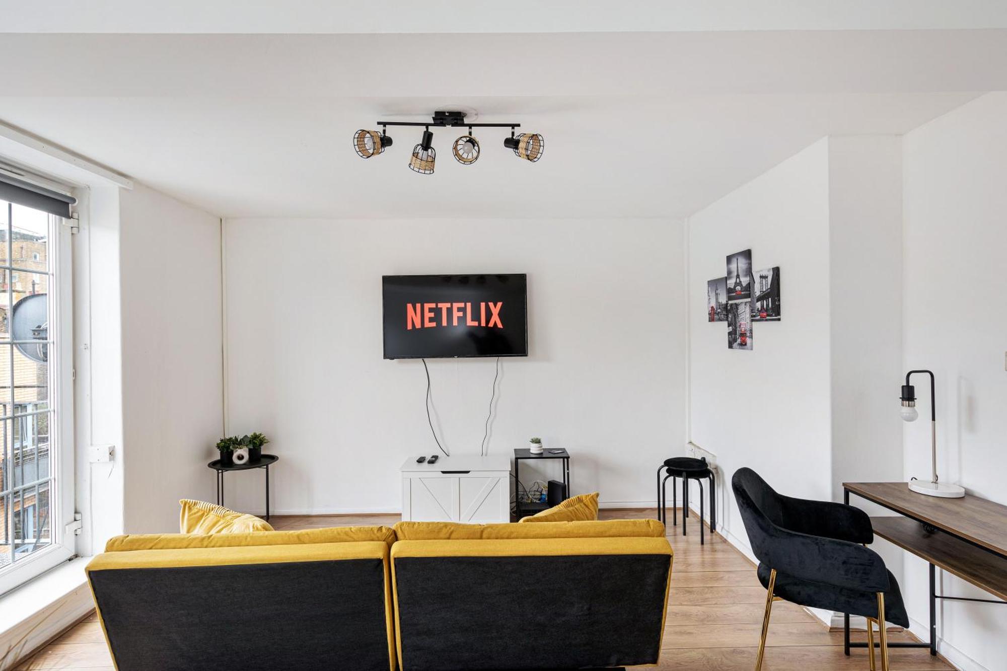 Sleek Shoreditch Hideout - 2 Bed Gem With Balcony In Central Londýn Exteriér fotografie